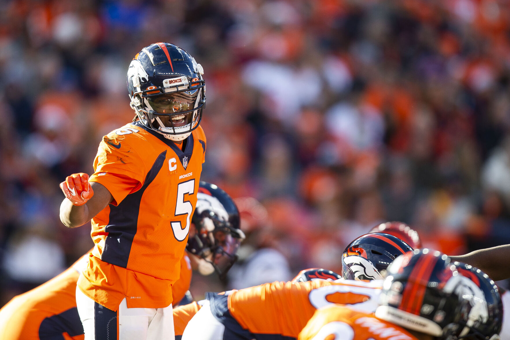 122021-s-dg-BroncosBengals12.JPG